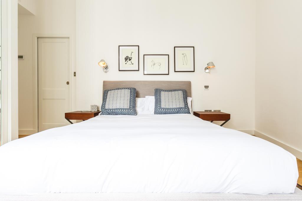Cockspur Street, 3 Bedrooms Apartamento